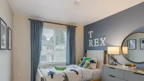 Bedroom - 61231 Parrell Rd, Bend, OR 97702 photo 4 of 9