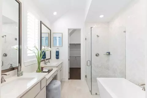 Bath - 261 Basket Flower Loop, Kyle, TX 78640 photo 1 of 6
