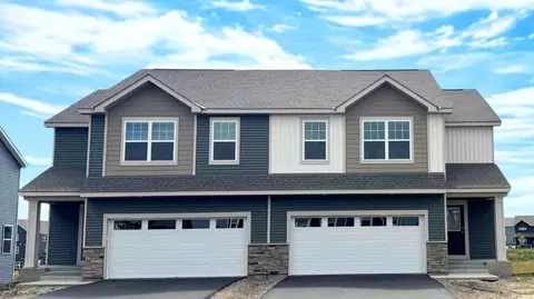 2076 Clearwater Ter, Shakopee, MN 55379