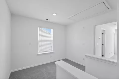 Entry Way - 7 Gulfstream Dr, Lagrange, GA 30241 photo 3 of 5