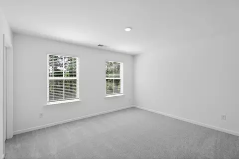 Bedroom - 7 Gulfstream Dr, Lagrange, GA 30241 photo 3 of 4