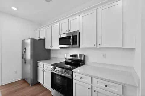 Kitchen - 7 Gulfstream Dr, Lagrange, GA 30241 photo 1 of 5