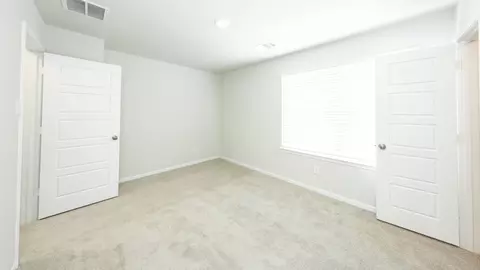 Bedroom - 2356 Pipefish Dr, Conroe, TX 77384 photo 3 of 4