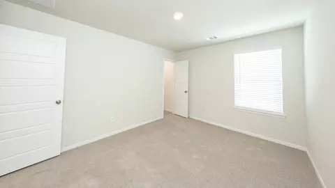 Bedroom - 2356 Pipefish Dr, Conroe, TX 77384 photo 2 of 4