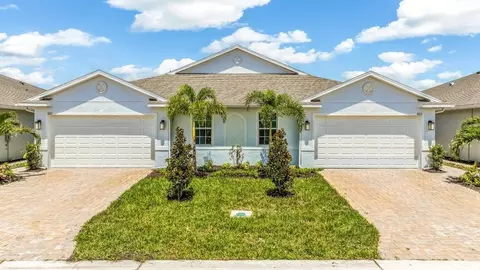 8317 Bridgewater Dr, North Fort Myers, FL 33917