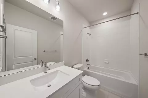 Bath - 2900 W 56th Ave, Denver, CO 80221 photo 1 of 6