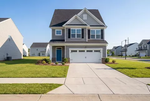 15 Fellow Dr, Lillington, NC 27546