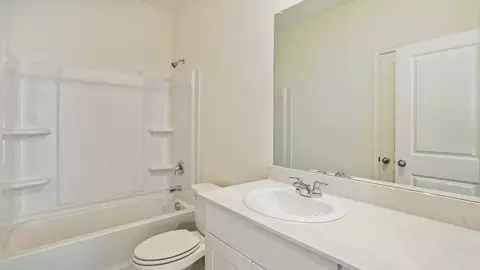 Bath - 321 Plateau St, Maxwell, TX 78656 photo 2 of 4