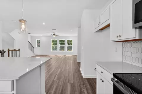 Entry Way - 104 Epperly Way, Tucker, GA 30084 photo 2 of 12