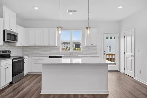 Kitchen - 104 Epperly Way, Tucker, GA 30084 photo 1 of 14