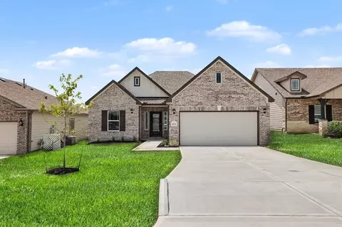 11111 Lulu Ln, Willis, TX 77318