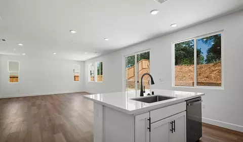 Living - 7407 Bird Loop, Rancho Murieta, CA 95683 photo 1 of 2