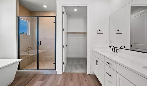 Bath - 7407 Bird Loop, Rancho Murieta, CA 95683 photo 6 of 6