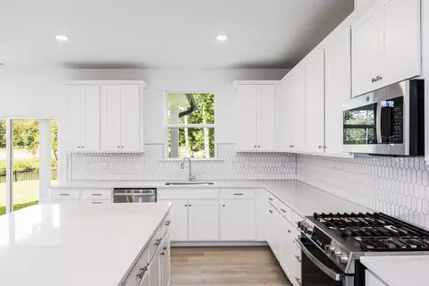 Kitchen - 99 Hank Way, Angier, NC 27501 photo 11 of 15
