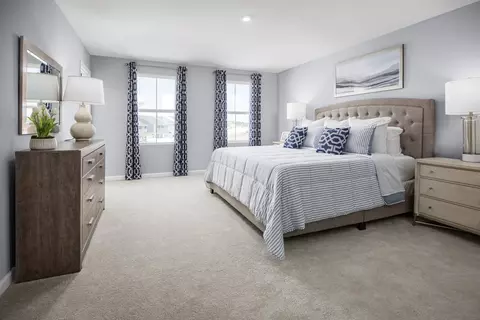 Bedroom - 306 Lily Ln, Elyria, OH 44035 photo 1 of 6