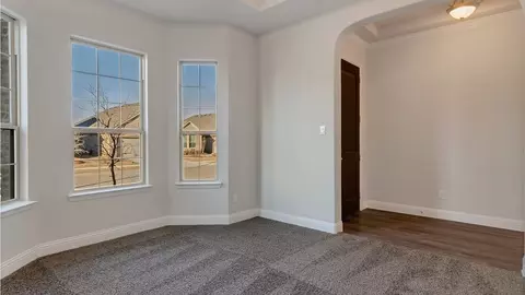 Living - 749 Soaring Hawk Dr, Etj Fort Worth, TX 76008 photo 4 of 9