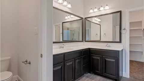 Bath - 749 Soaring Hawk Dr, Etj Fort Worth, TX 76008 photo 2 of 11