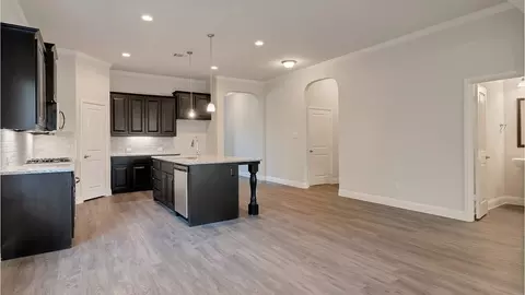 Kitchen - 749 Soaring Hawk Dr, Etj Fort Worth, TX 76008 photo 4 of 11