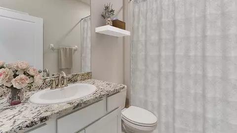 Bath - 1520 Love Grass Ter, Parrish, FL 34219 photo 2 of 6