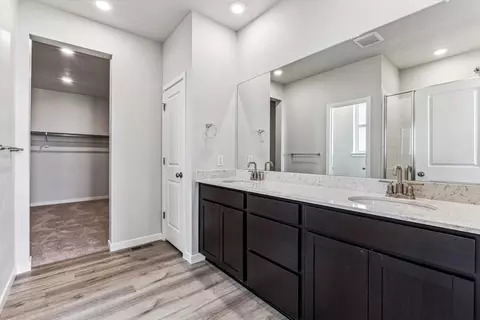 Entry Way - 3501 Switchgrass Ln, Dacono, CO 80514 photo 2 of 4