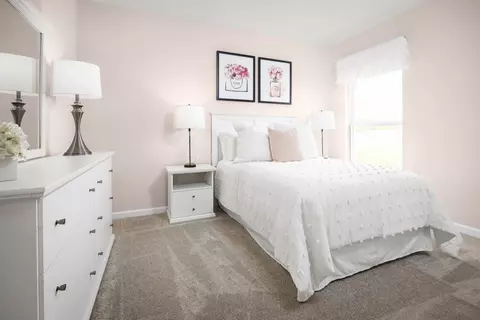 Bedroom - 1125 172nd Ct E, Bradenton, FL 34212 photo 6 of 8