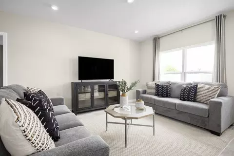 Living - 1125 172nd Ct E, Bradenton, FL 34212 photo 3 of 4