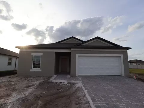 3129 Autumn Rock Dr, Zephyrhills, FL 33540