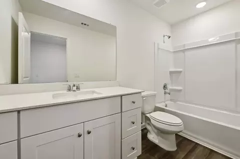 Bath - 144 Dionicio Loop, Seguin, TX 78155 photo 2 of 2
