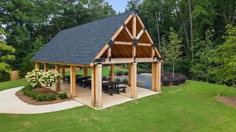 View/Area - 751 Auguste Ave, Scottdale, GA 30079 photo 2 of 4