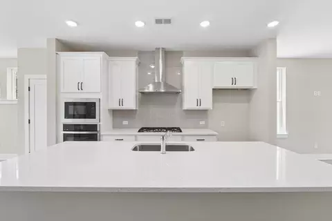 Kitchen - 751 Auguste Ave, Scottdale, GA 30079 photo 2 of 3