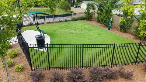 Exterior - 751 Auguste Ave, Scottdale, GA 30079 photo 6 of 8