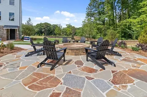 Exterior - 751 Auguste Ave, Scottdale, GA 30079 photo 6 of 6
