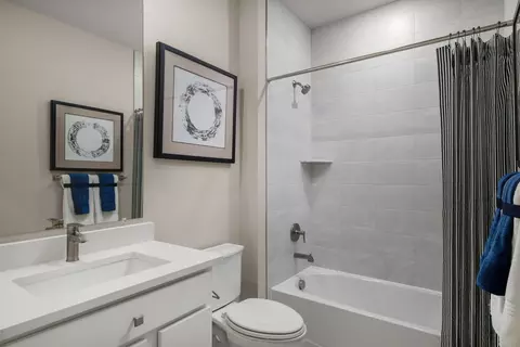 Bath - 1761 Mill Branch Dr, Laurel, MD 20708 photo 2 of 3