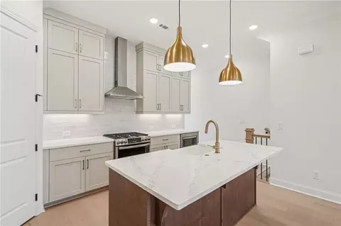 909 Shire Elm Street 26, Johns Creek, GA 30022