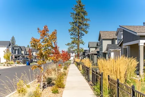 Other - 60931 SE Ambassador Dr, Bend, OR 97702 photo 6 of 8