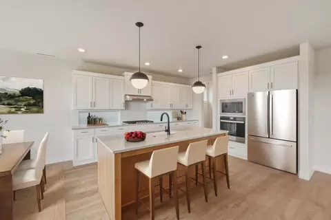 Kitchen - 60931 SE Ambassador Dr, Bend, OR 97702 photo 1 of 2