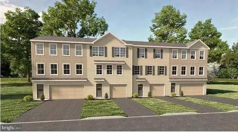 235 Central Way, Shippensburg, PA 17257