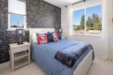 Bedroom - 110 Tracy Dr, Windsor, CA 95492 photo 5 of 9