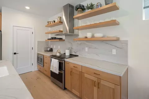 Kitchen - 110 Tracy Dr, Windsor, CA 95492 photo 4 of 12