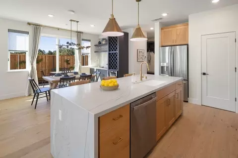 Kitchen - 110 Tracy Dr, Windsor, CA 95492 photo 5 of 12