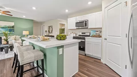 Kitchen - 3321 Sika Trl, Waterloo, IN 46793 photo 2 of 10