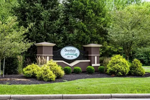 View/Area - 8899 Suncrest Ln, Mason, OH 45040 photo 12 of 53