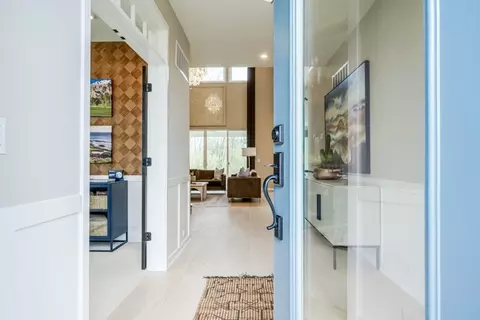 Entry Way - 8899 Suncrest Ln, Mason, OH 45040 photo 1 of 2