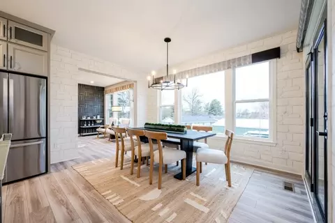 Dining - 8899 Suncrest Ln, Mason, OH 45040 photo 4 of 4