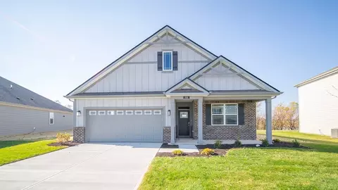 1449 Foxtail Ln, Greenwood, IN 46143