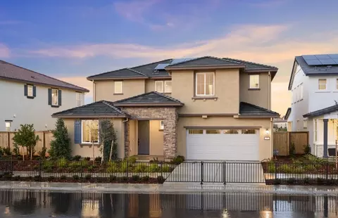 Exterior - 1024 Shadowgate Dr, Roseville, CA 95747 photo 4 of 5