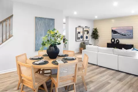 Dining - Farmer Drive, Walton, KY 41094 photo 1 of 4
