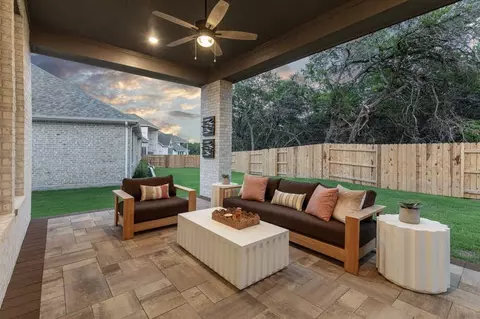 Exterior - 16420 Hemlock Tree Dr, Justin, TX 76247 photo 7 of 13