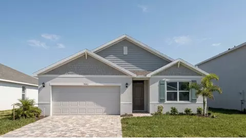 9082 Venetian Sq, Vero Beach, FL 32966