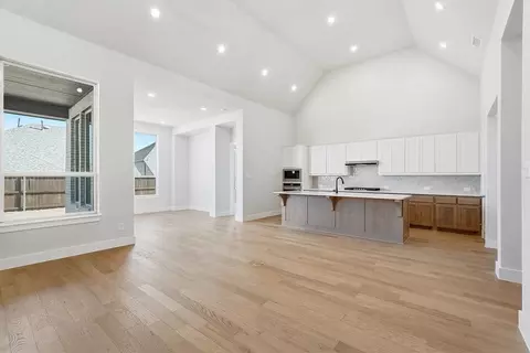 Living - 11433 Wulstone Rd, Haslet, TX 76052 photo 4 of 7